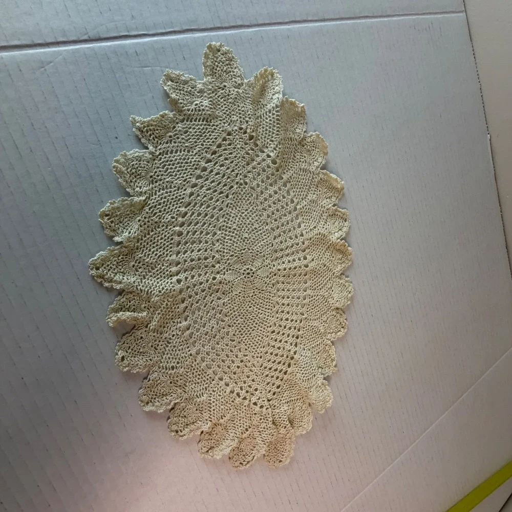 Vintage Beige Crochet Doilie Oval Victorian Lace Floral Cottagecore Centerpiece